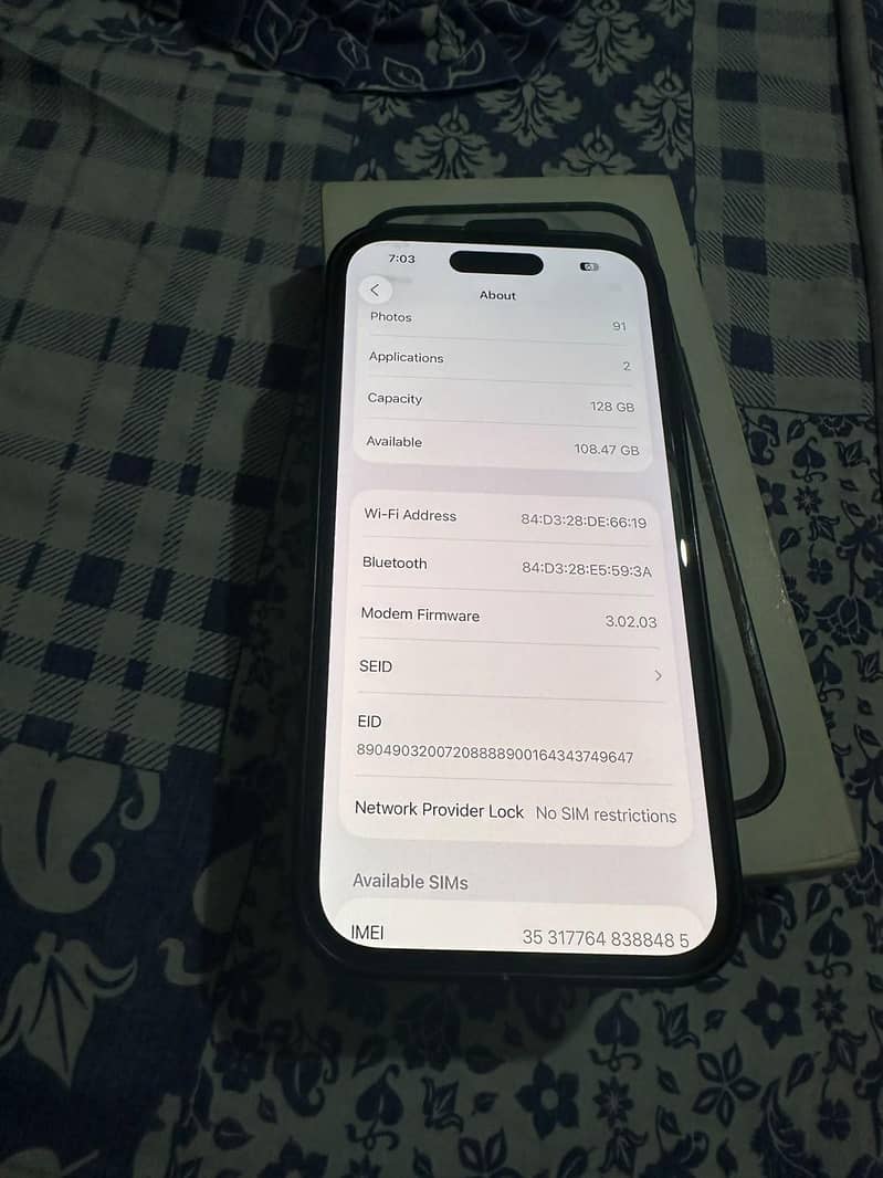 Apple iPhone 15 7