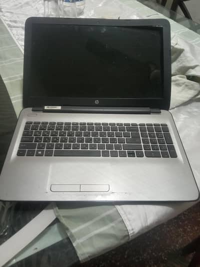 hp laptop screen broken but display on hdmi