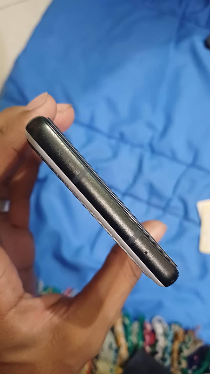 Google Pixel 6a 3