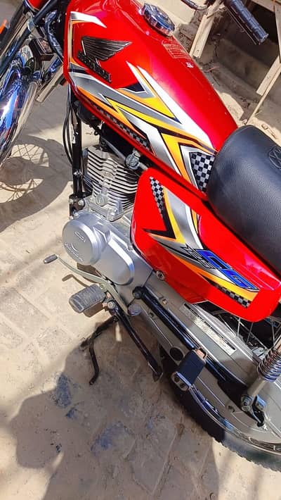 honda 125 home use  10 10 conditions
