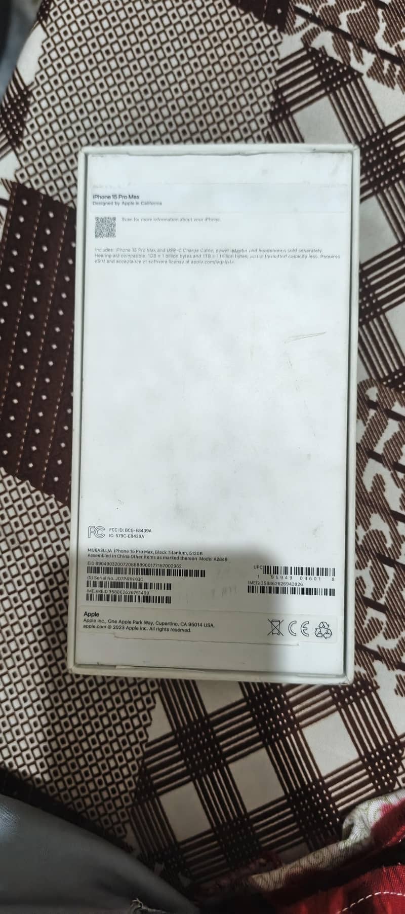 Apple iPhone 15 Pro Max 1