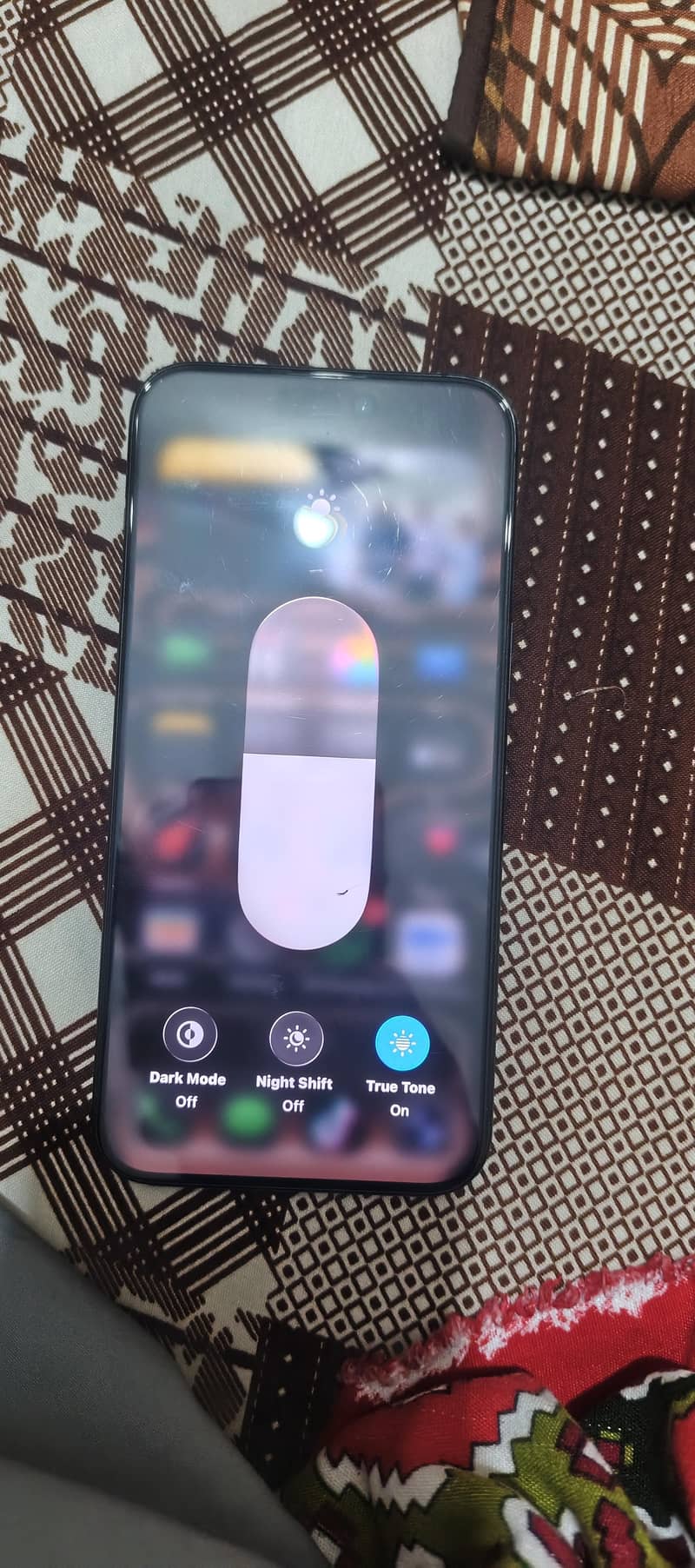 Apple iPhone 15 Pro Max 9