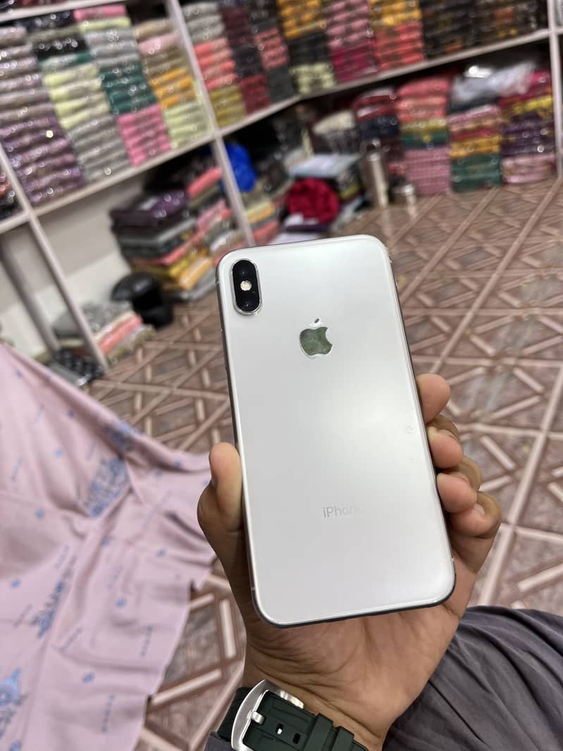 Apple iPhone X 64 gp 1