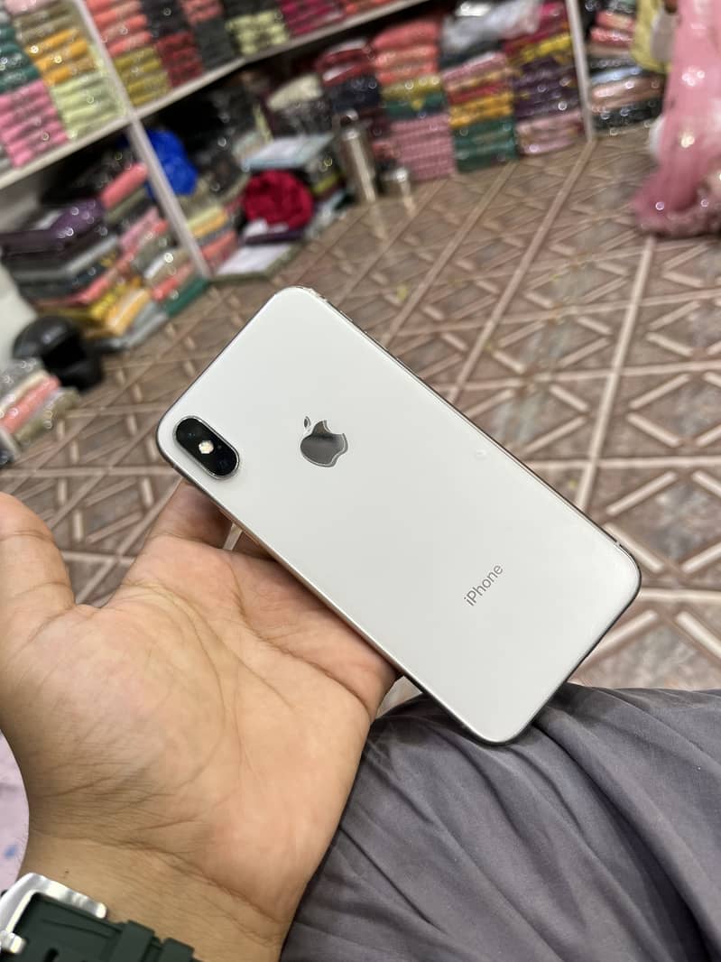 Apple iPhone X 64 gp 2