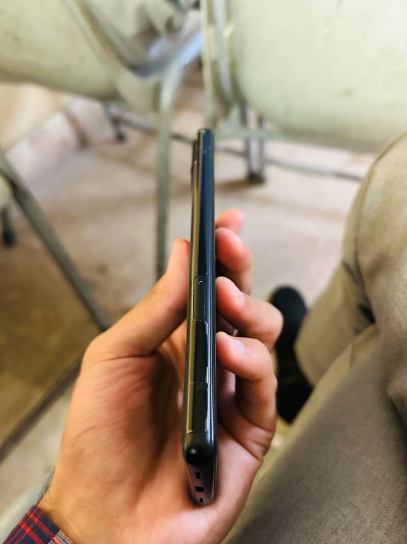 Google Pixel 6a 5