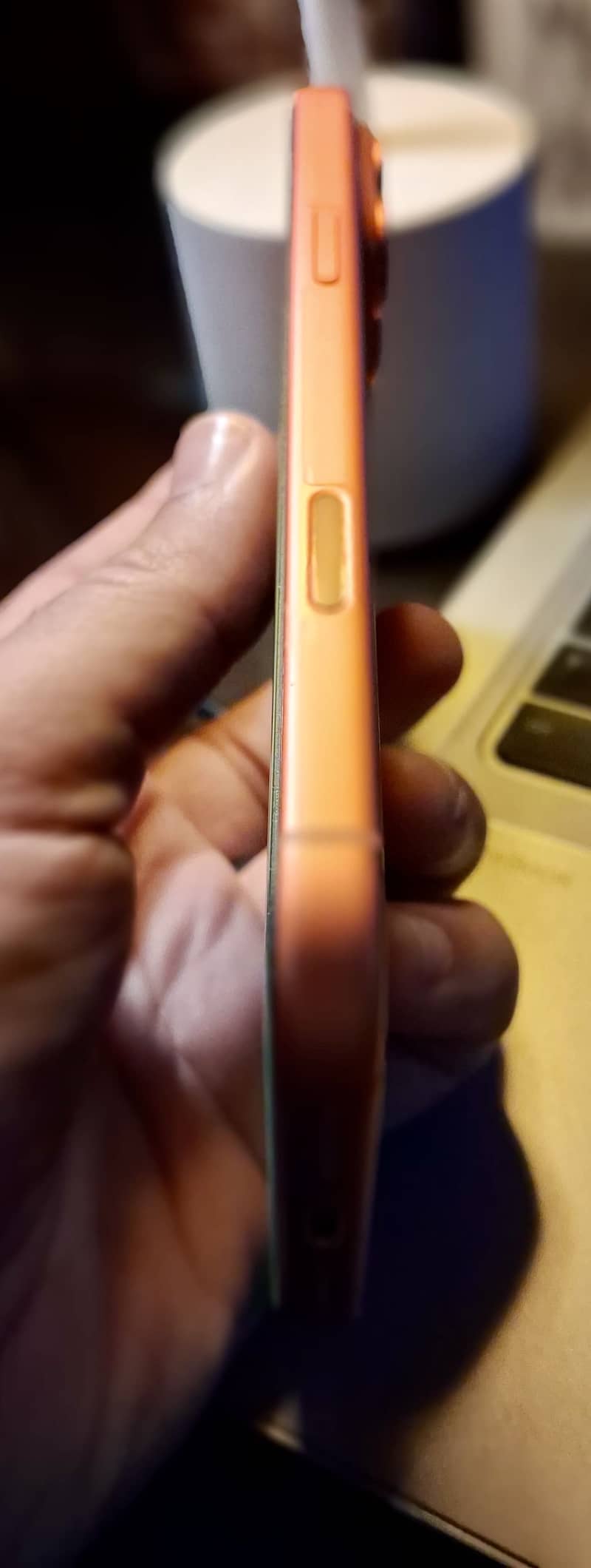 Apple iPhone 17 Pro Max 4