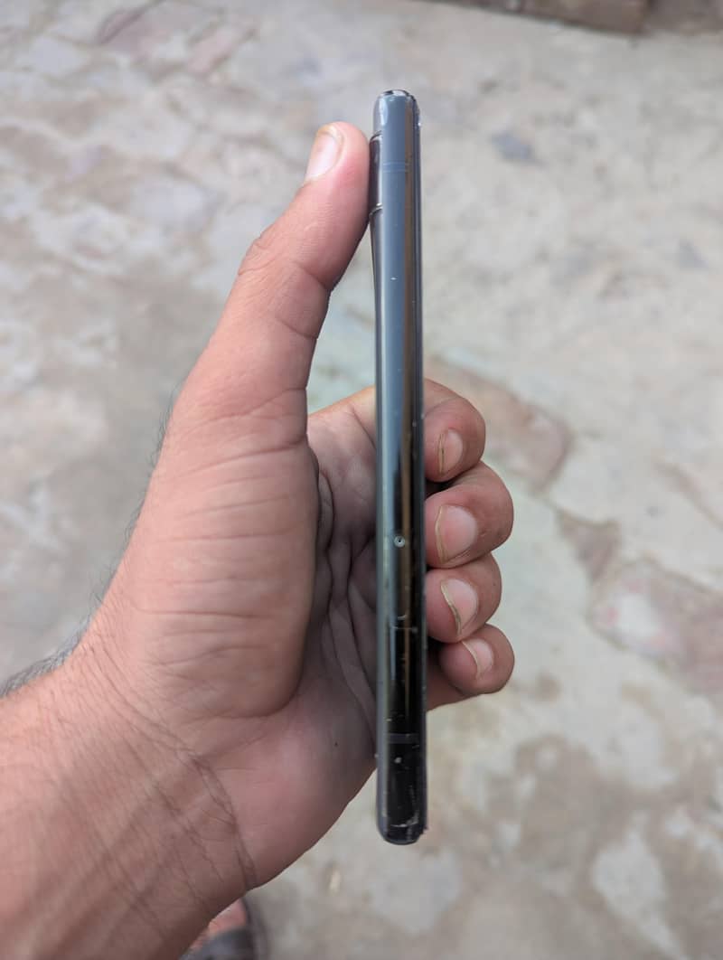 Google Pixel 6a 1