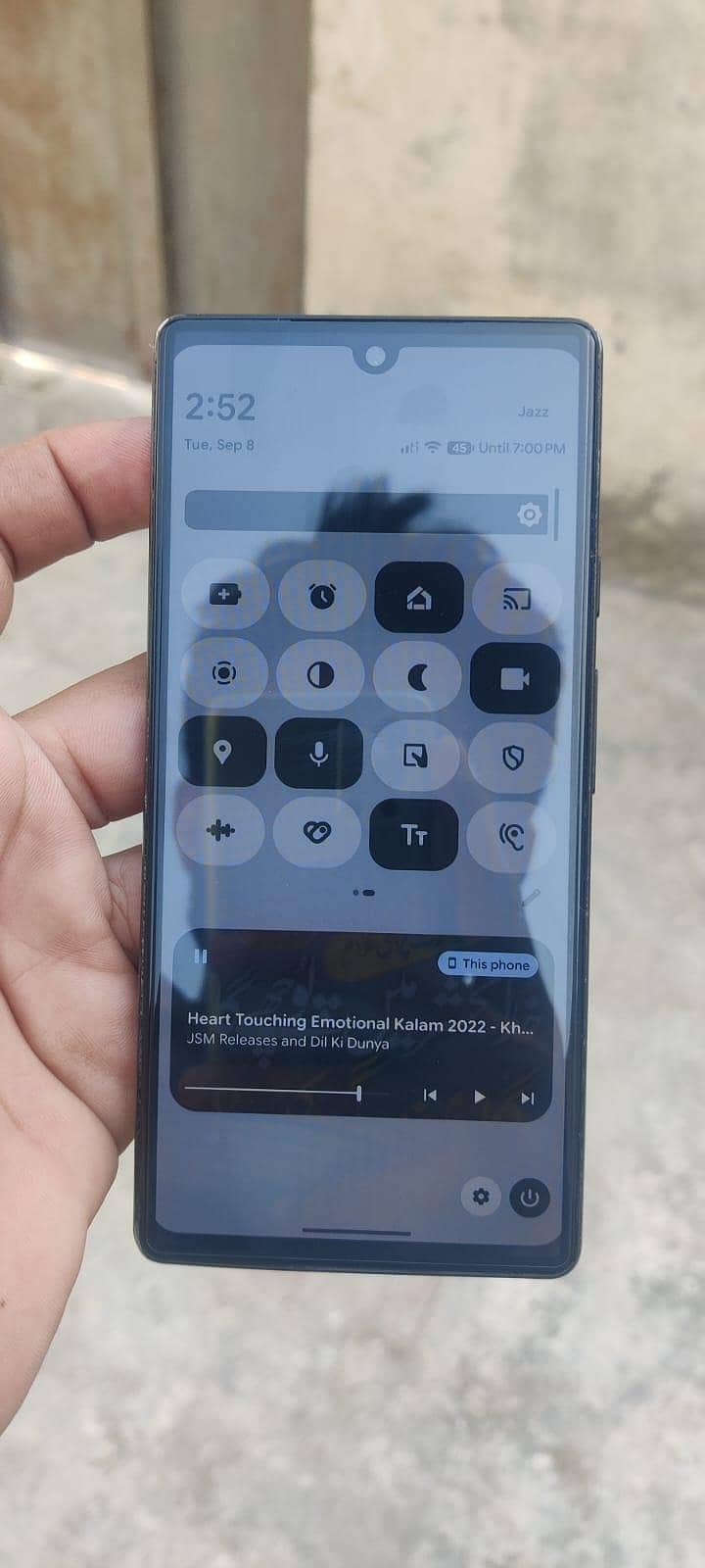 Google Pixel 6a 5