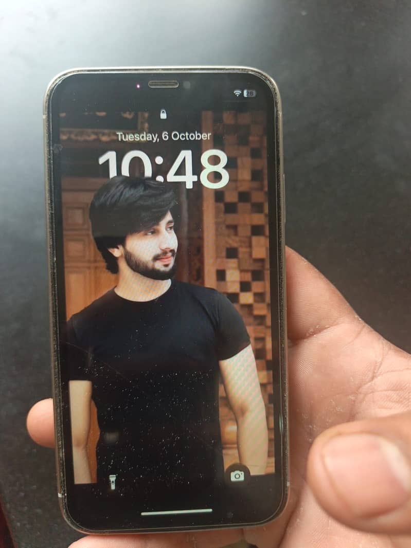 Apple iPhone XR 1