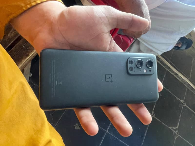 One Plus 9 Pro 5