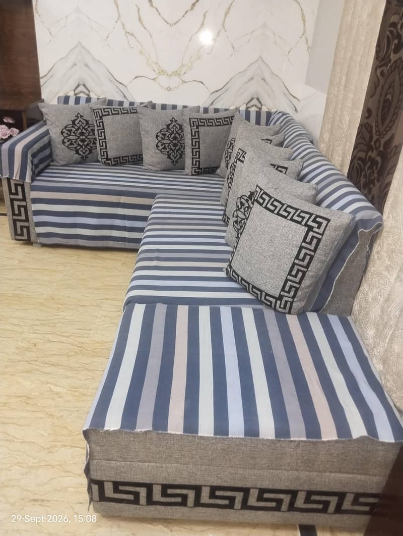 7 seater L shape sofa 1