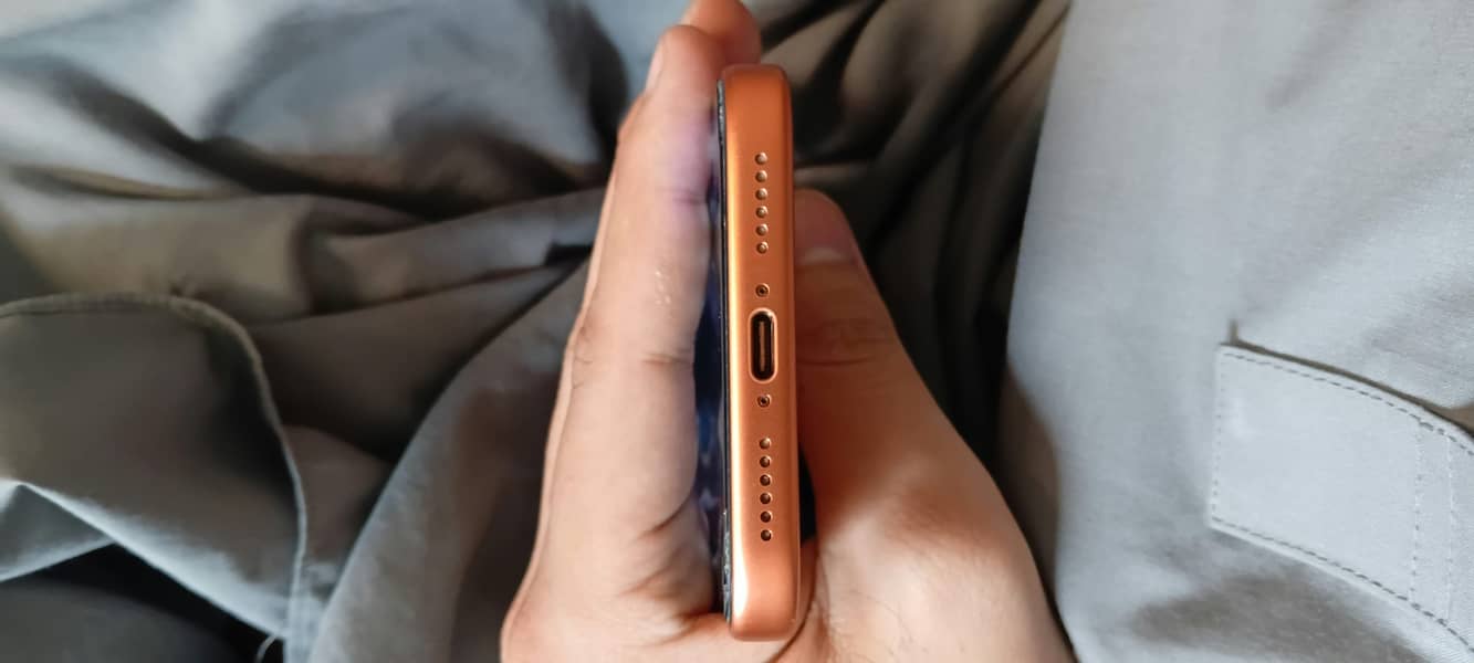 iPhone 17 Pro Max JV 3