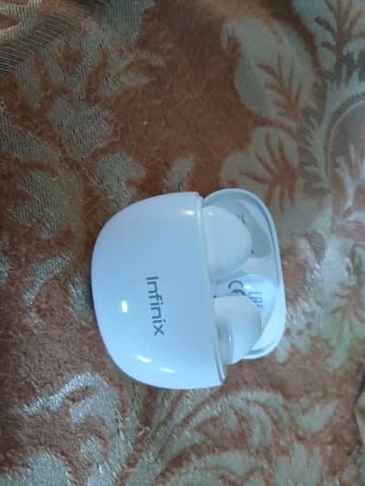 infinix XE33 wireless Earbuds