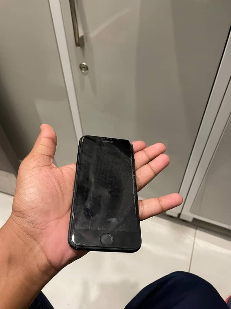 Apple iPhone SE 1