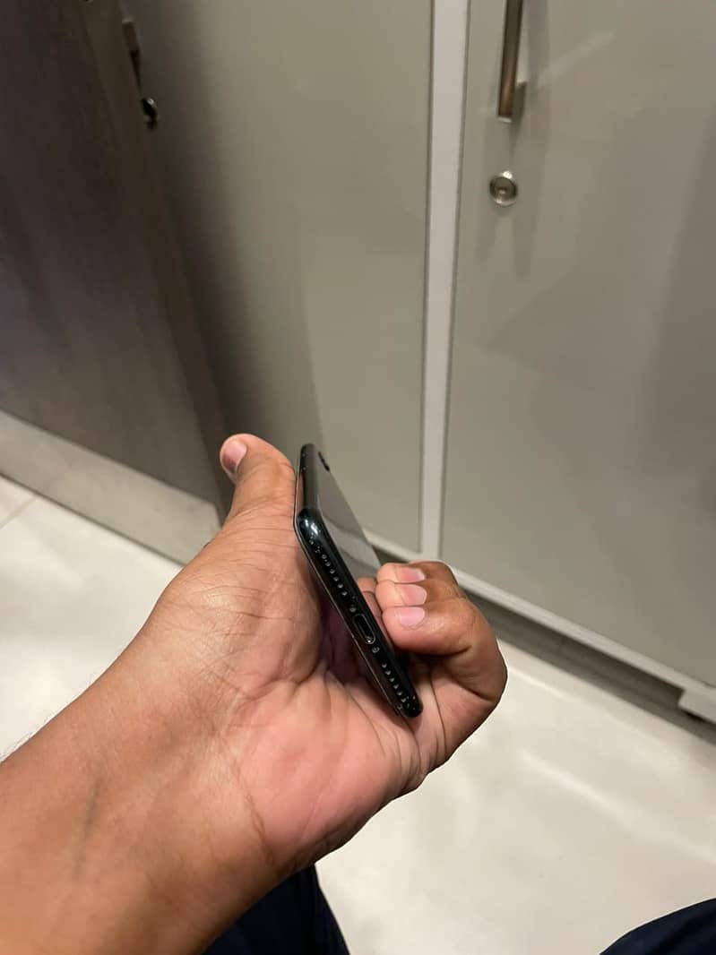 Apple iPhone SE 4