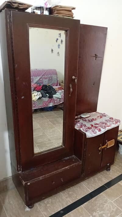 Used Wooden dressing Reasonable Price