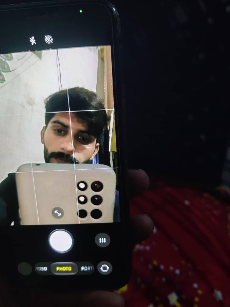 Apple iPhone 11 Pro 9