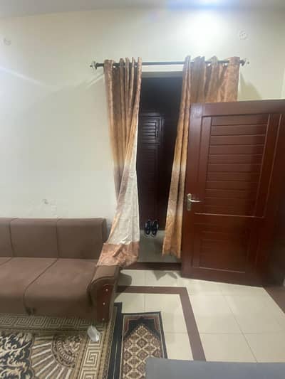 Beautiful Location Flat For Sale In G-10/2