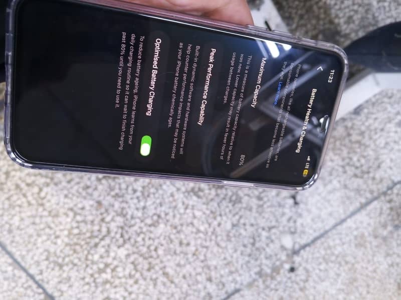 Apple iPhone 11 Pro Max 2