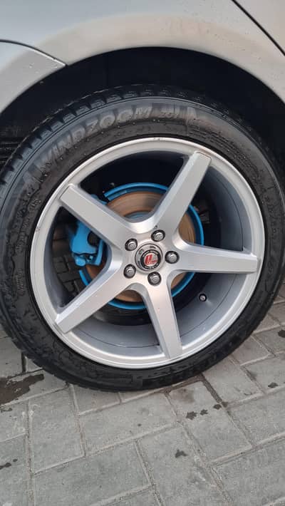 17 Inch Vossen CV3 Style Rims with Windzoom Tires