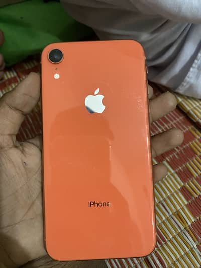 Apple iPhone XR