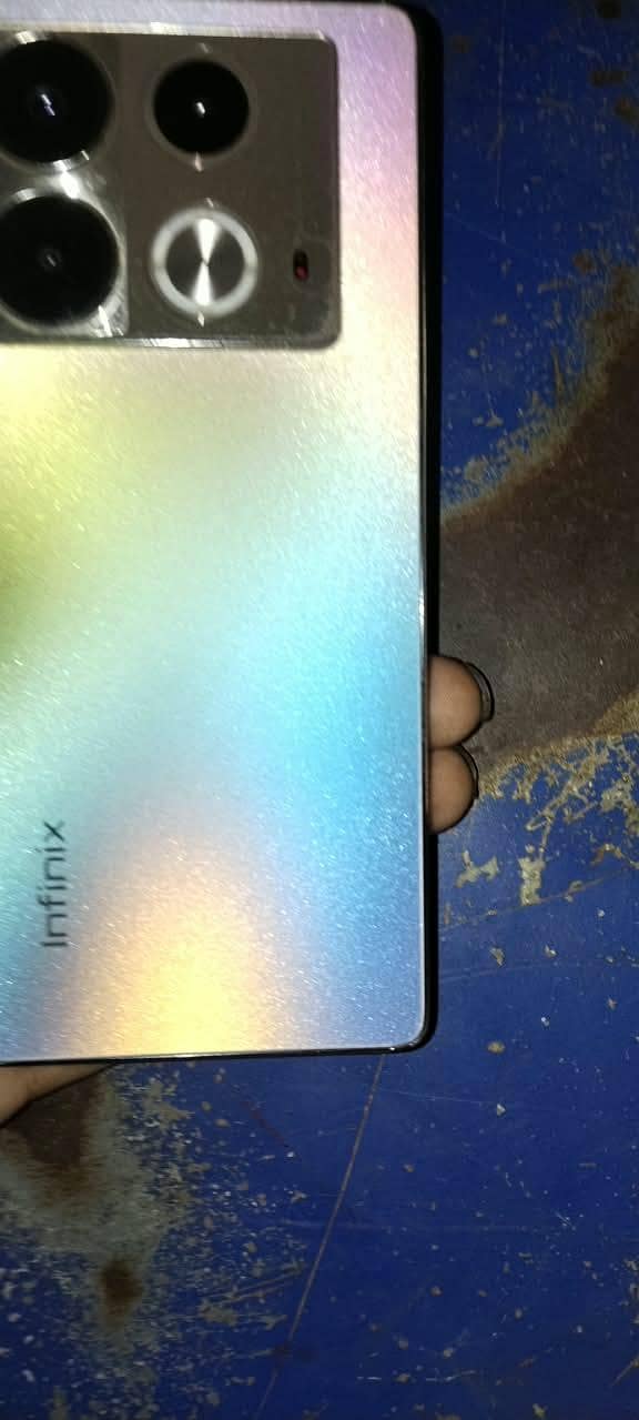 Infinix Note 40 2