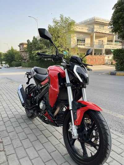 Benelli 180s | 2025 model | 2nd owner | Well maintained