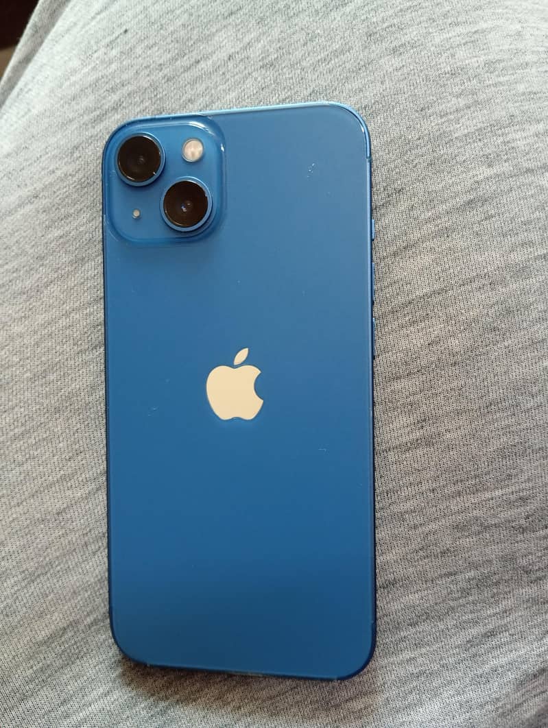 Apple iPhone 13 0