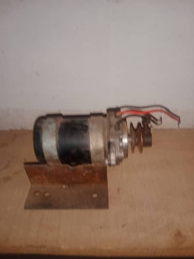 Solar motor donkey pump