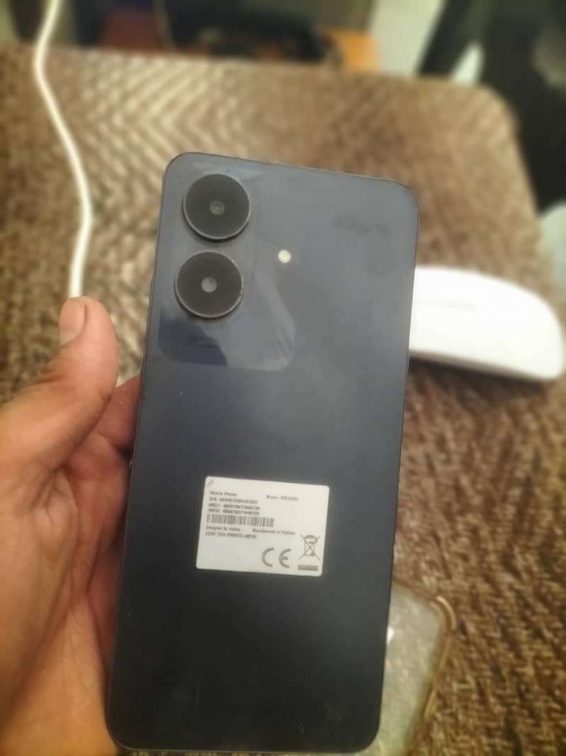 Realme Note 60 1