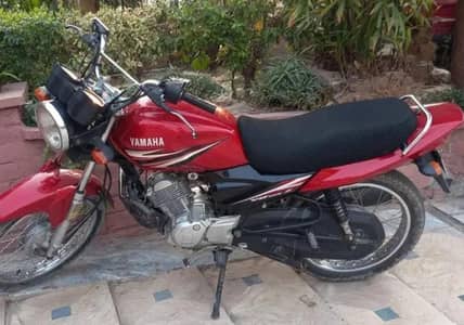 yahama Yb125z