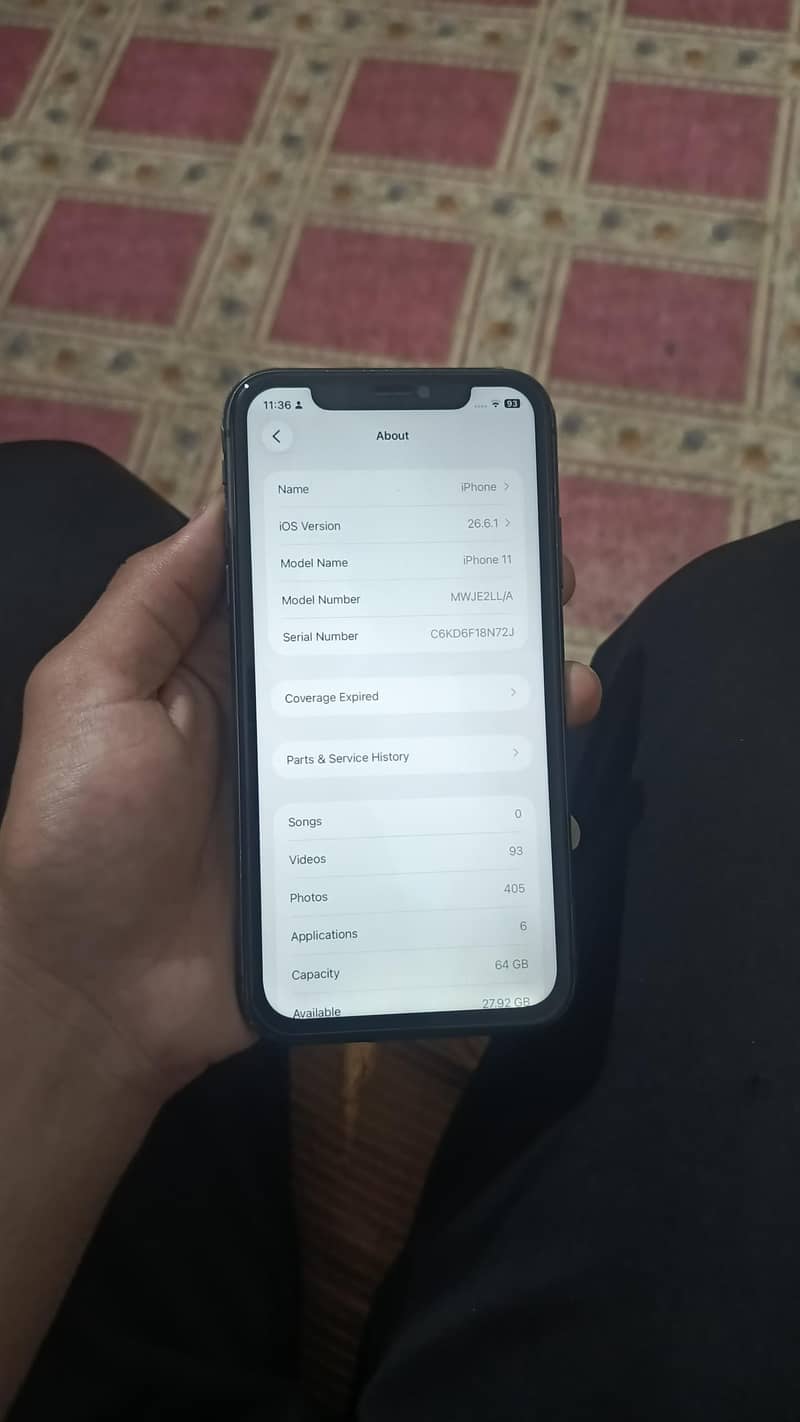 Apple iPhone 11 3