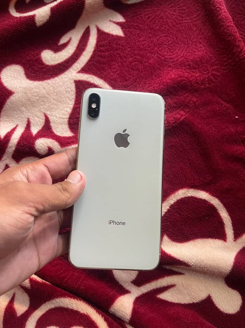 Apple iPhone XS Max 0