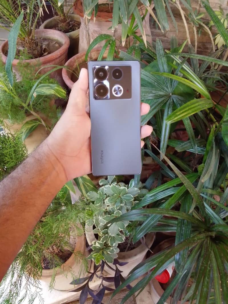 Infinix Note 40 0