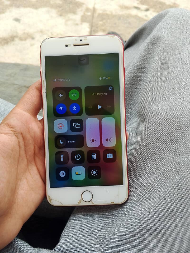Apple iPhone 7 Plus 1