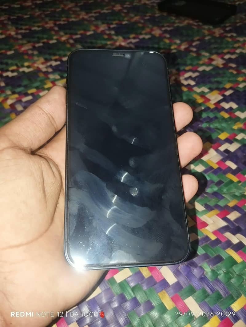 Apple iPhone 12 0