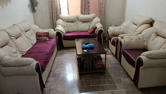 Used 07seater sofa set