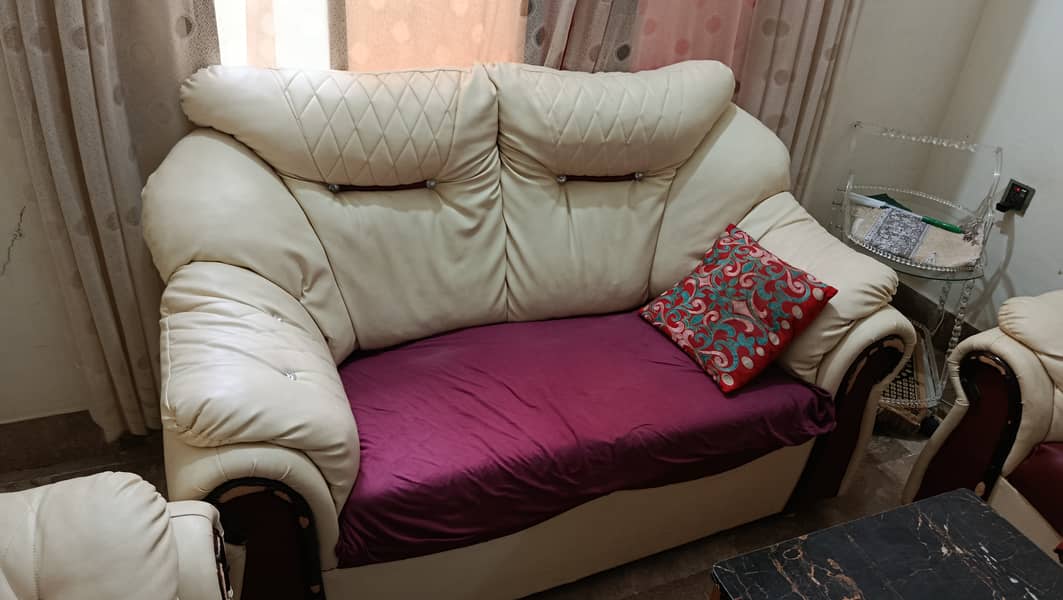 Used 07seater sofa set 2