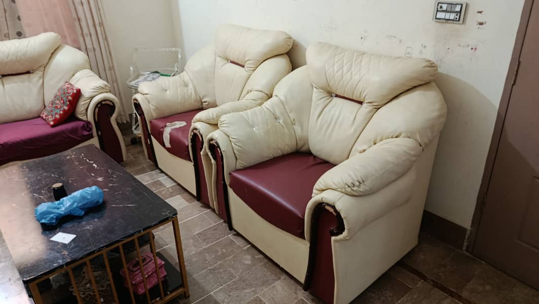 Used 07seater sofa set 3