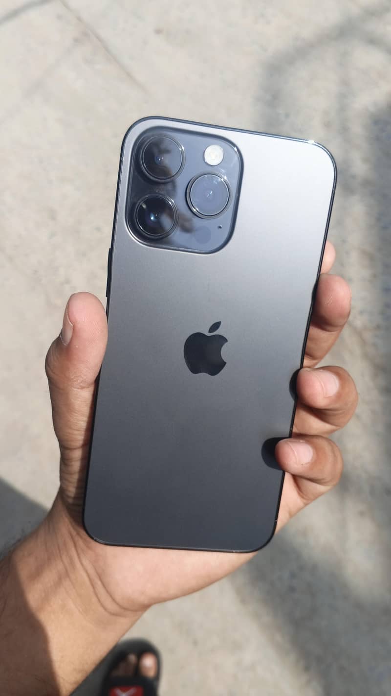 Apple iPhone 14 Pro Max 5