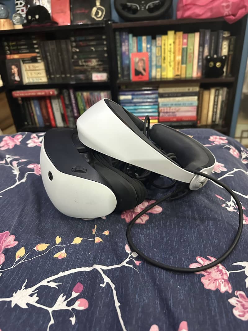 PSVR2 with PC adapter 0
