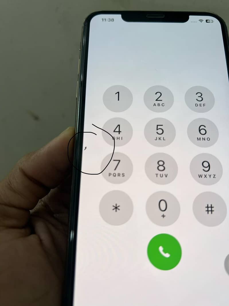 Apple iPhone XS Max 3