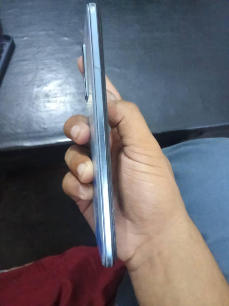 Vivo V23e 3