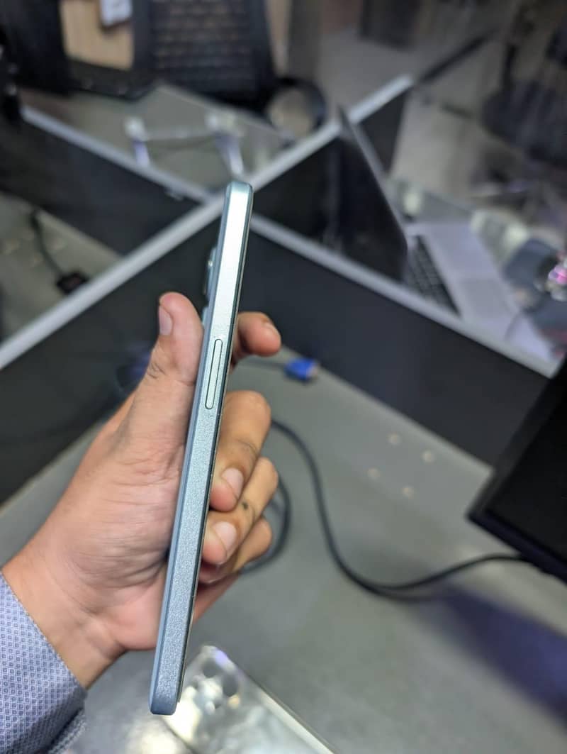 One Plus Nord 3 6