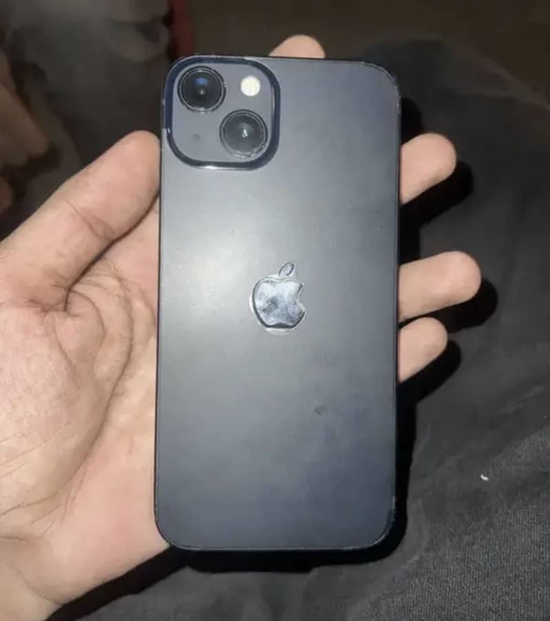Apple iPhone 13 3