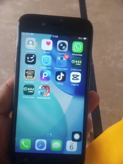 Apple iPhone SE