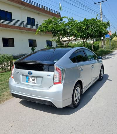 Toyota Prius 2014