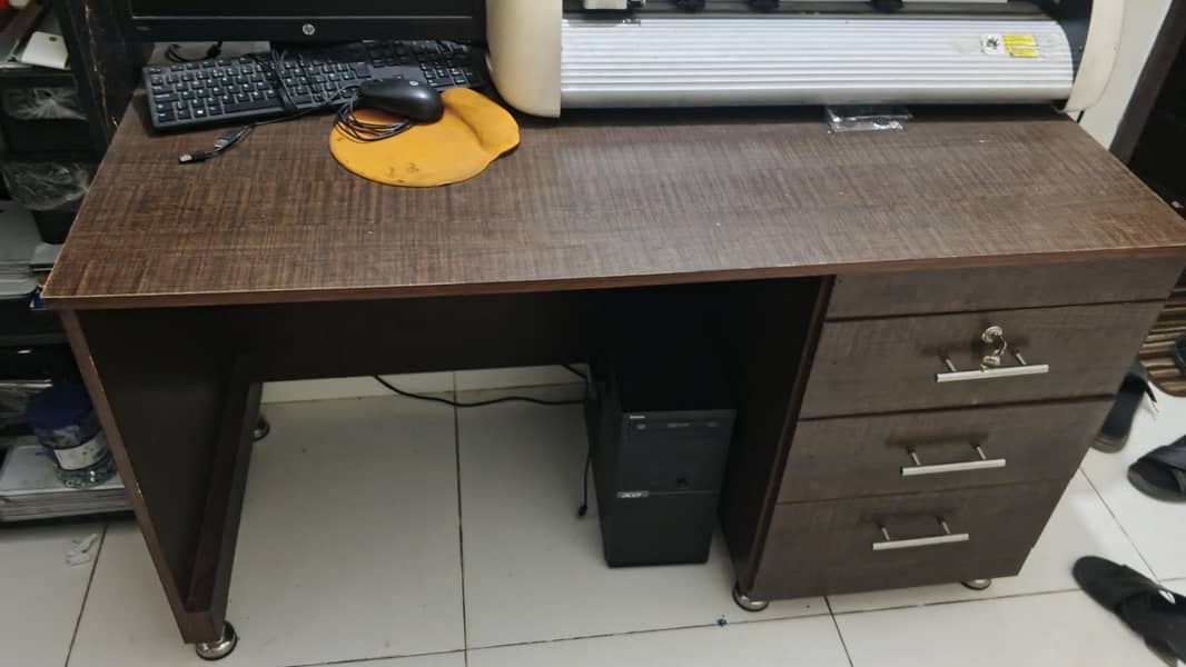 OFFICE TABLE 1