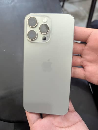 Apple iPhone 15 Pro Max