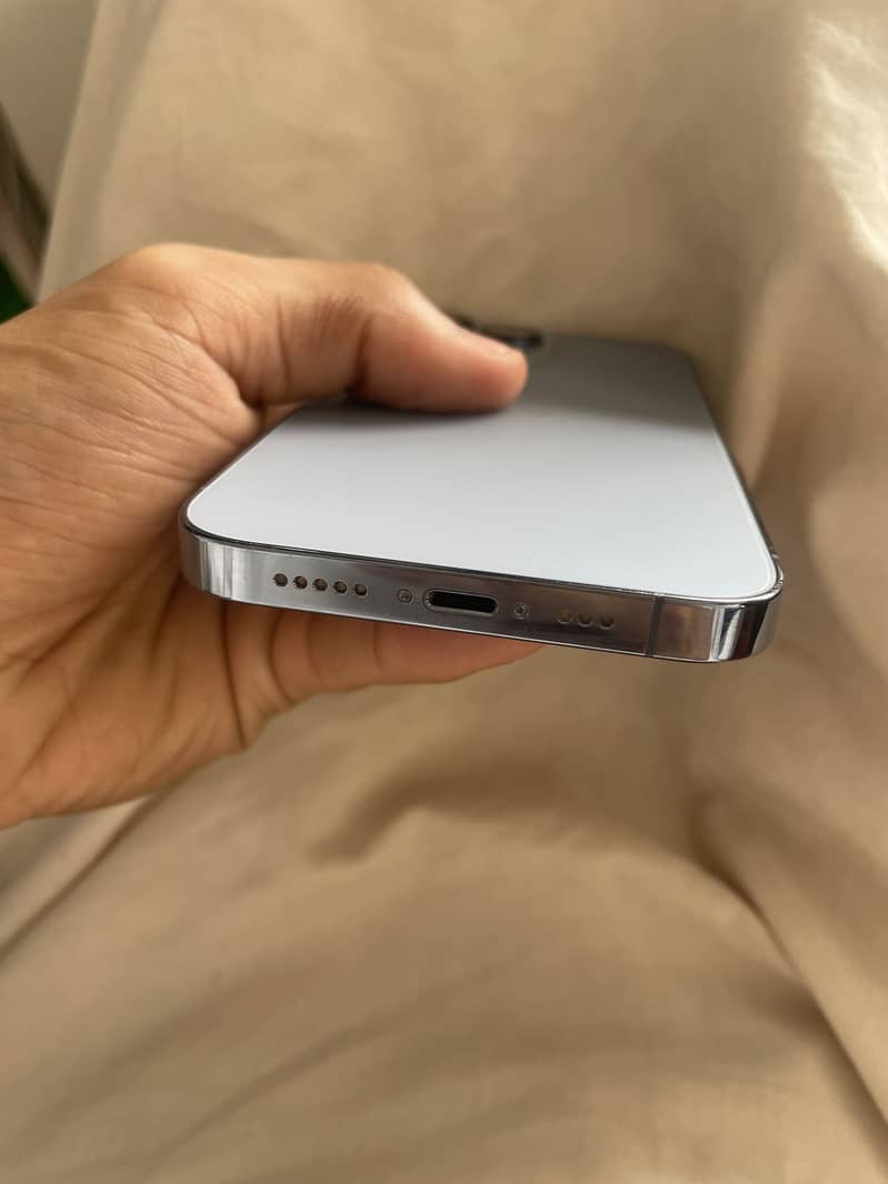 Apple iPhone 13 Pro 5